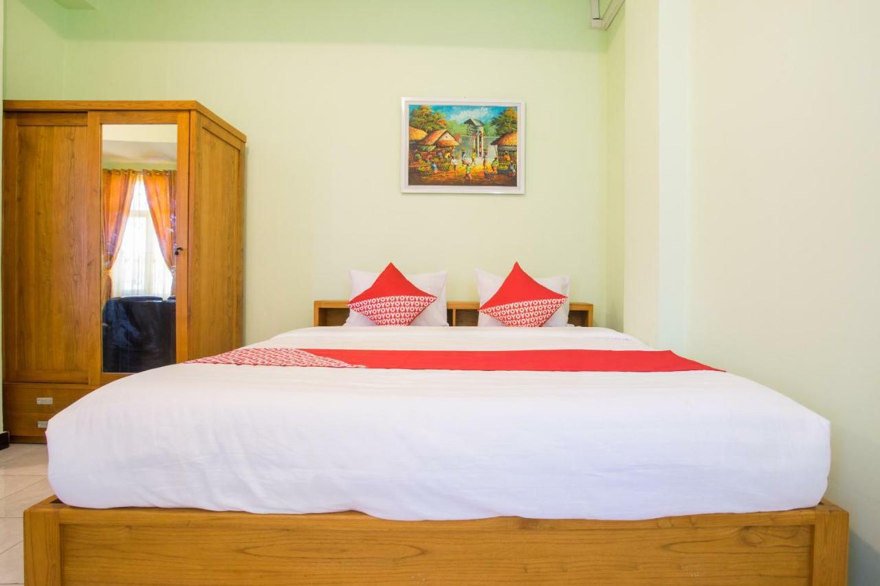 Oyo 1419 Rhona Guest House Syariah Jogyakarta Zewnętrze zdjęcie