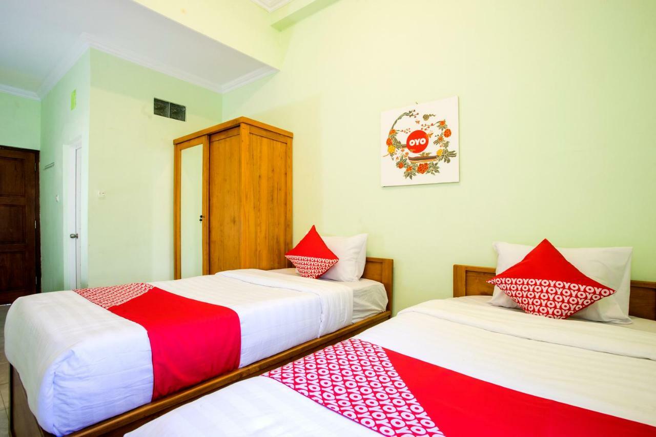 Oyo 1419 Rhona Guest House Syariah Jogyakarta Zewnętrze zdjęcie